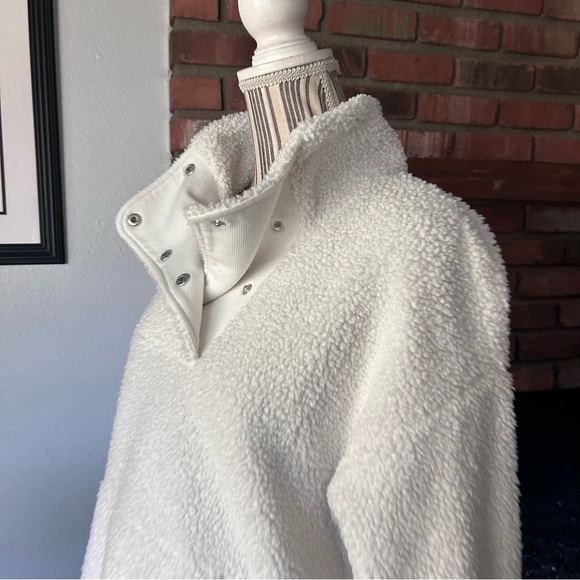 Haven Well Within Sherpa Snap Collar Puollver Sweater in White Sz M - Picture 7 of 10